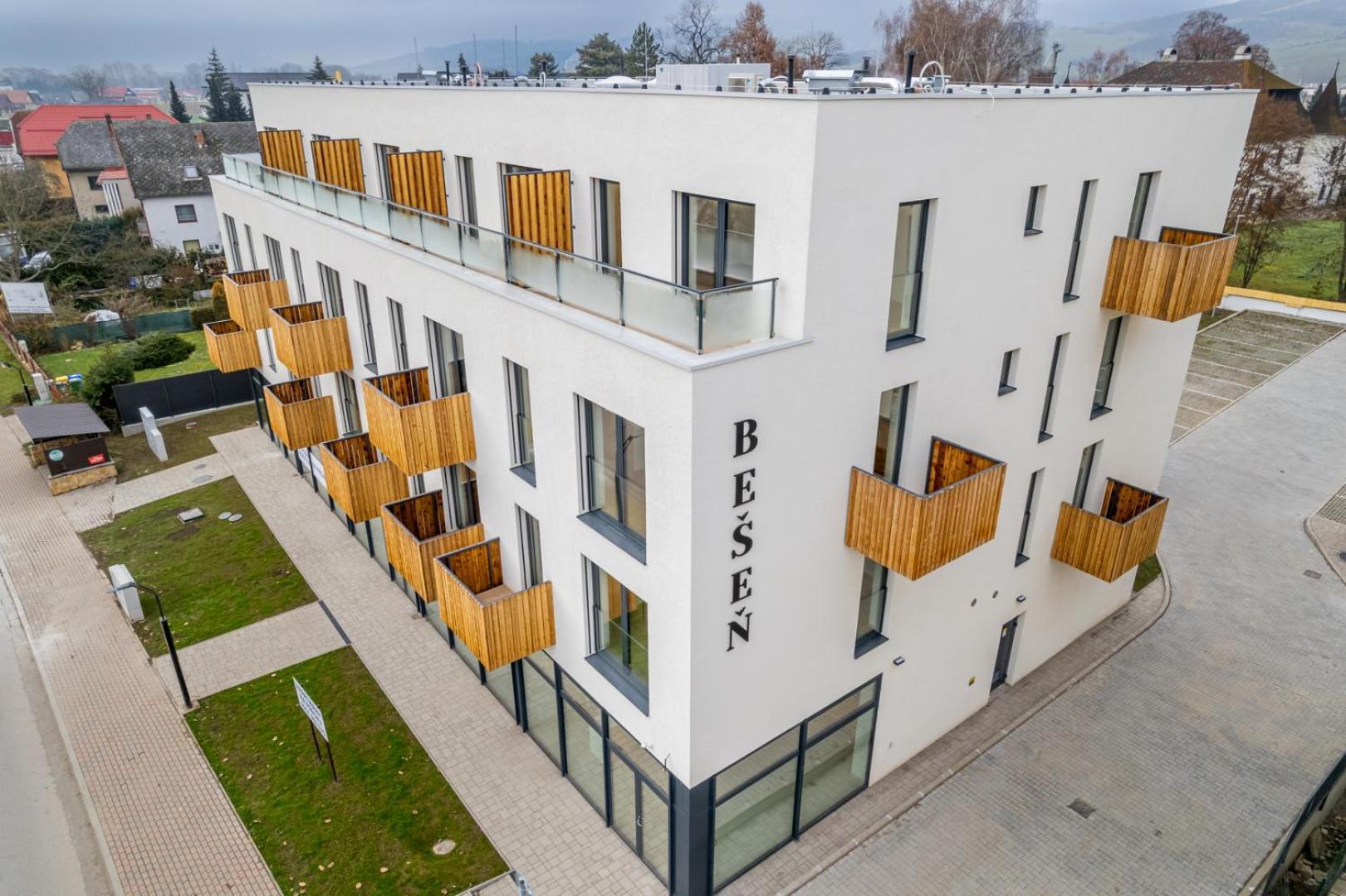 Riverfront Apartment Bešeňová Extérieur photo