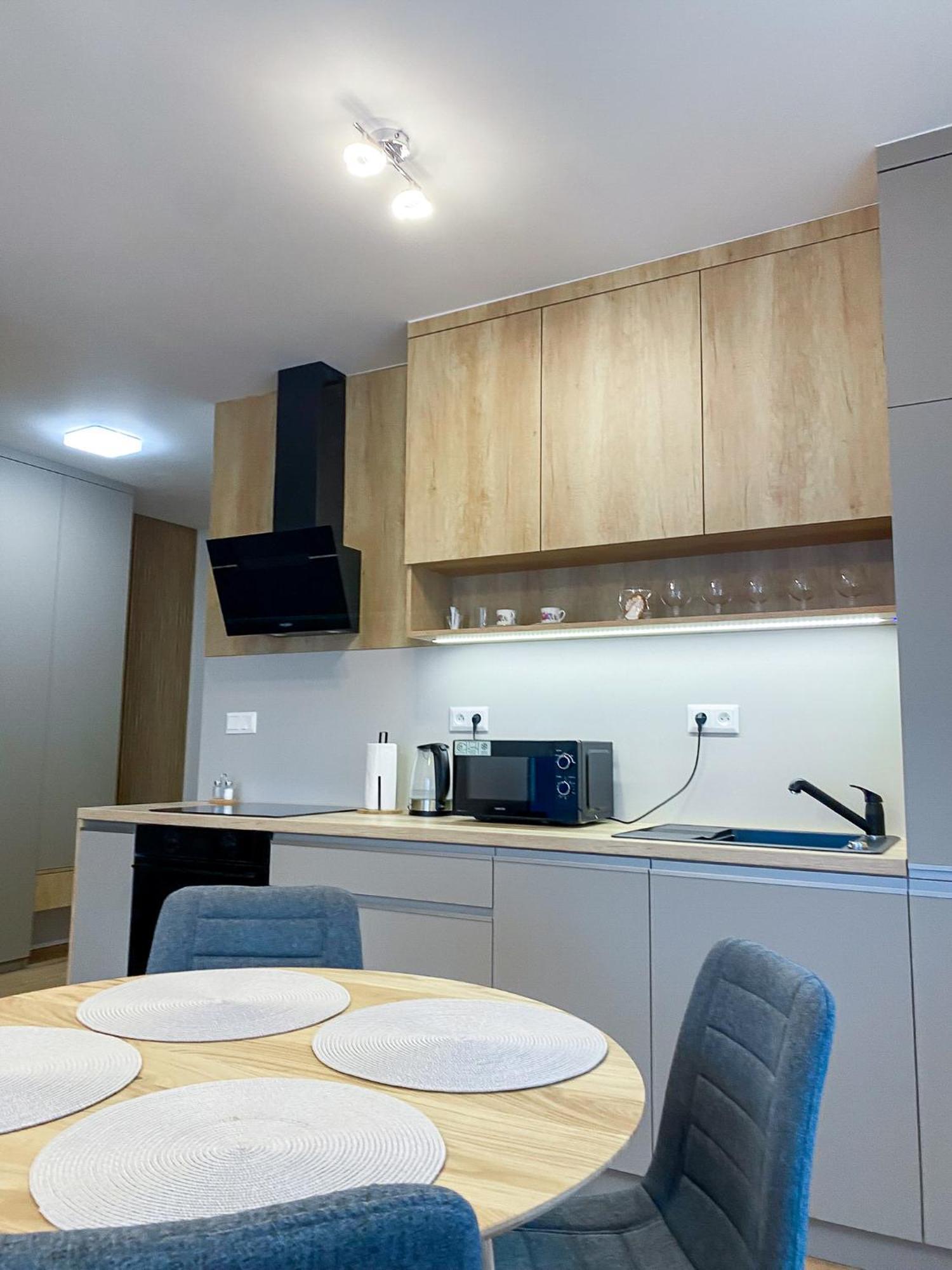 Riverfront Apartment Bešeňová Extérieur photo